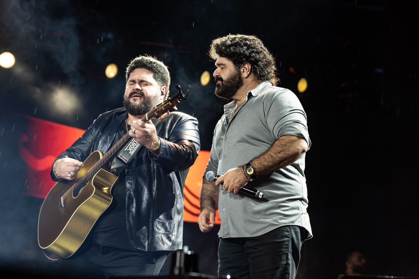 Em Barretos, César Menotti & Fabiano dedicam música ao influenciador Lito Sousa: 'Acreditamos no milagre'