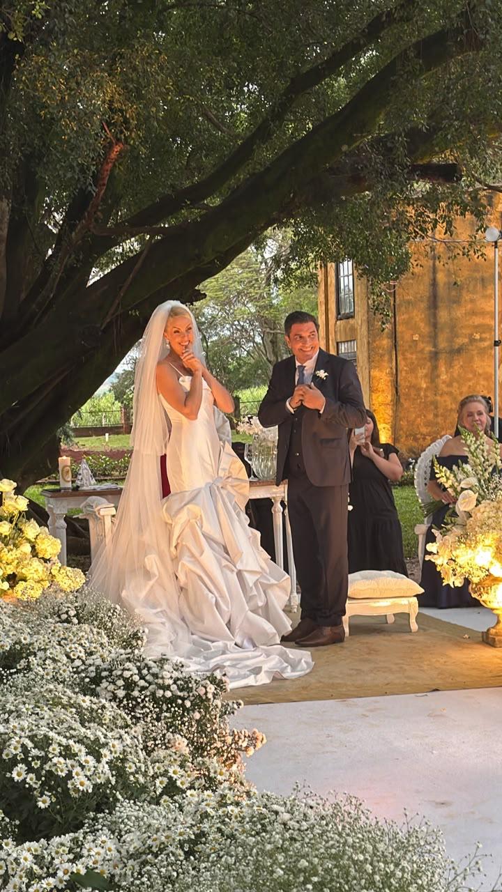 Veja os votos de Ana Hickmann durante casamento com Edu Guedes: “Você não desistiu de mim”