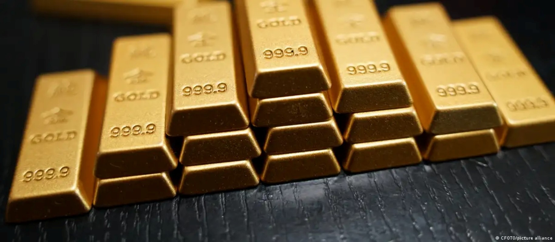 Corrida pelo ouro: por que países europeus estão tirando suas reservas dos EUA