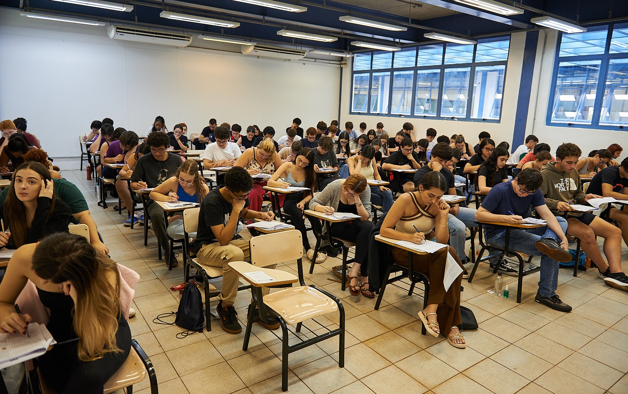Fuvest 2027: prova terá mais questões interdisciplinares; veja dicas de professor para a 1ª fase